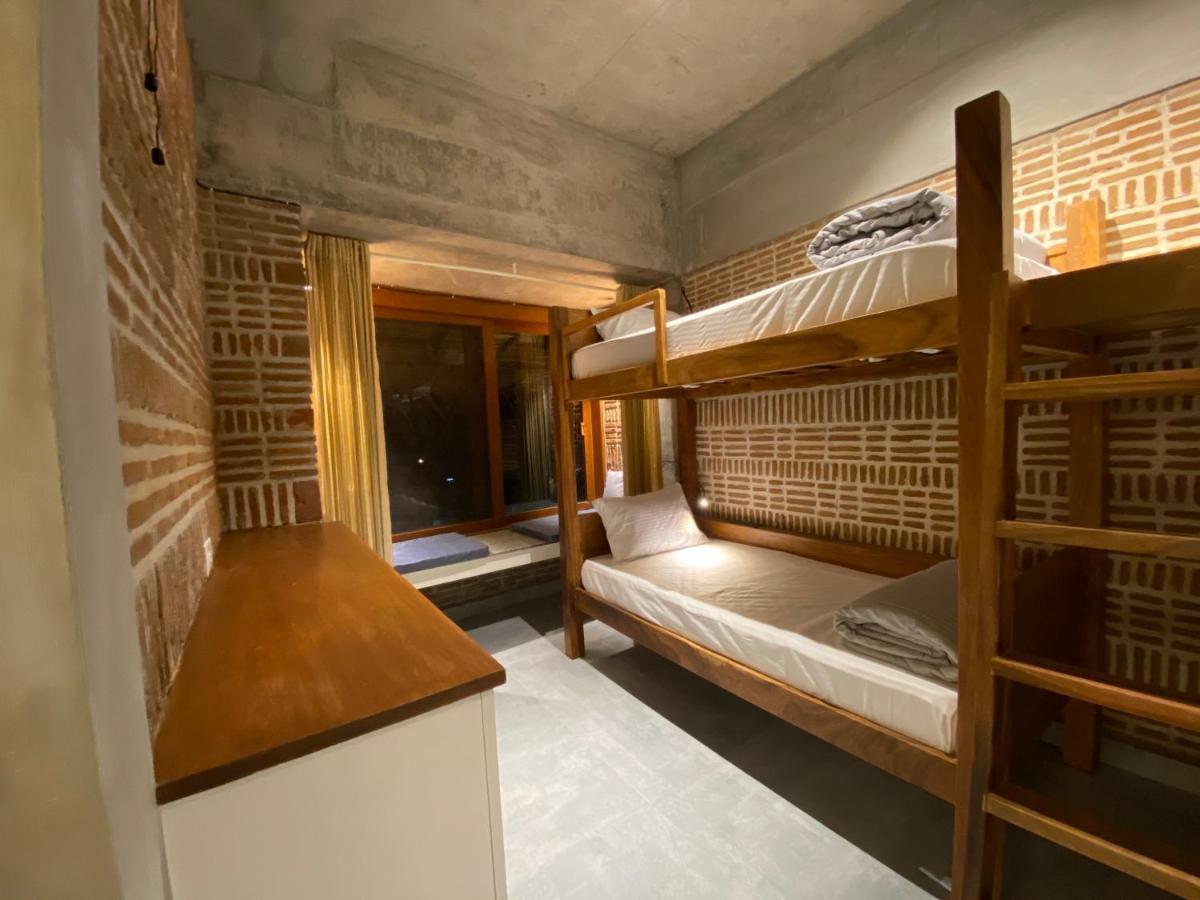 Ostel In Hostel Pondicherry Exterior photo