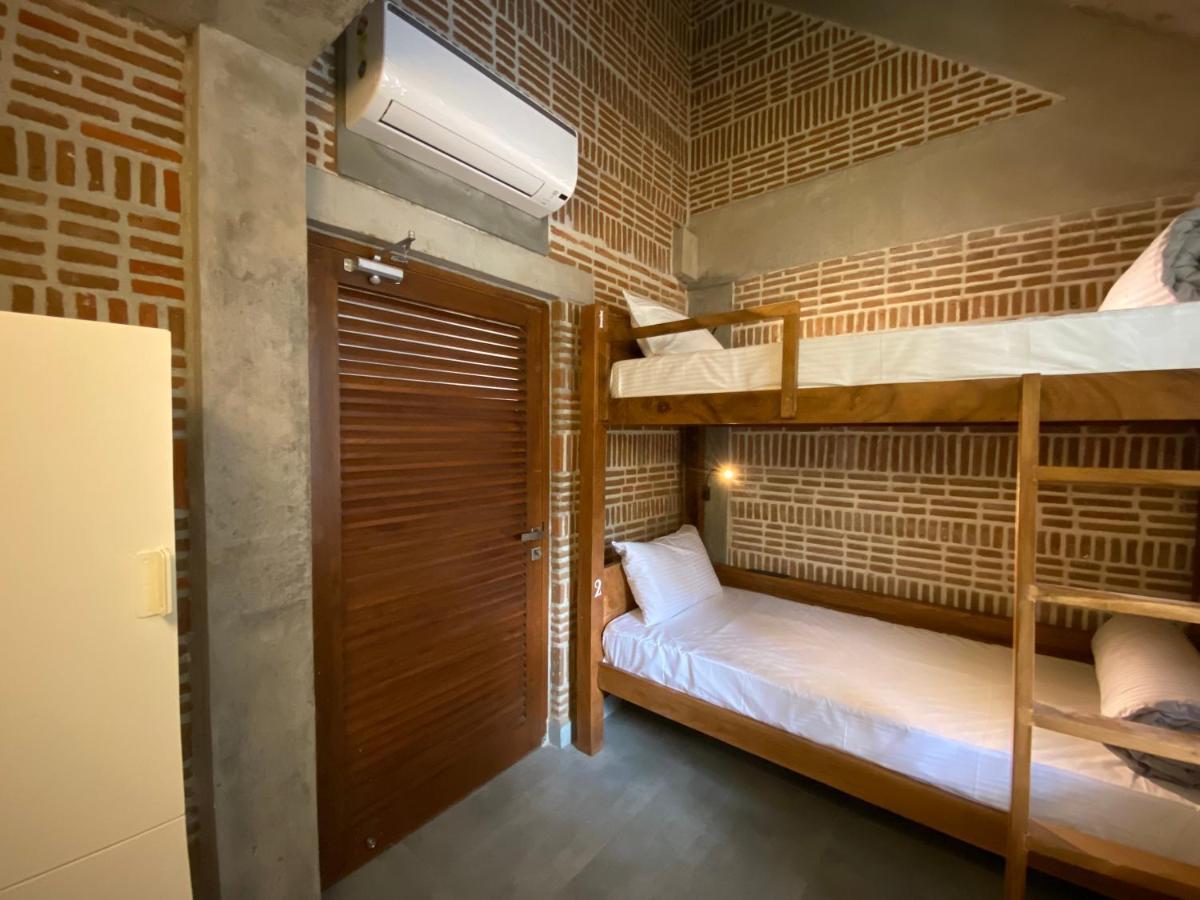 Ostel In Hostel Pondicherry Exterior photo