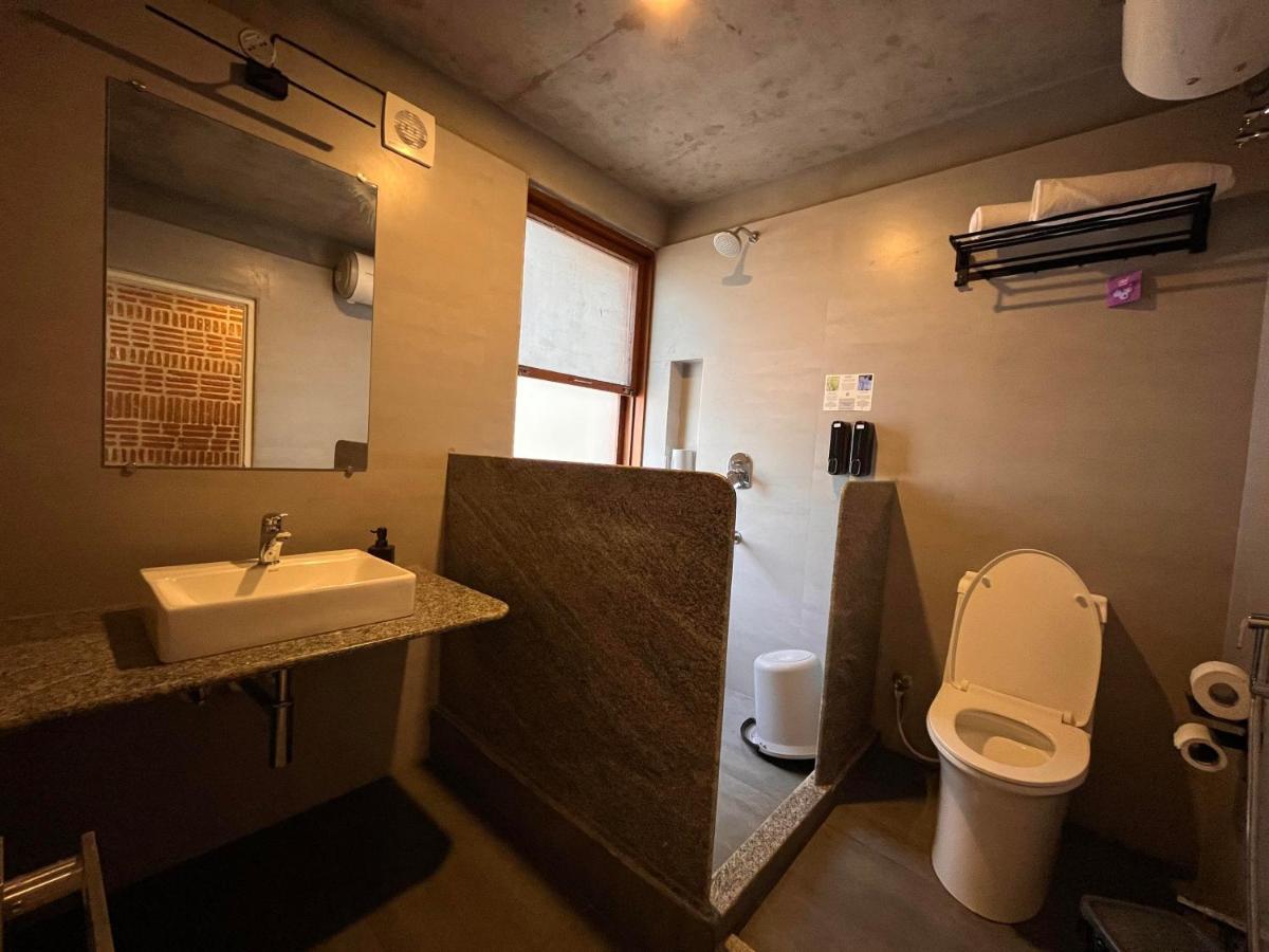 Ostel In Hostel Pondicherry Exterior photo